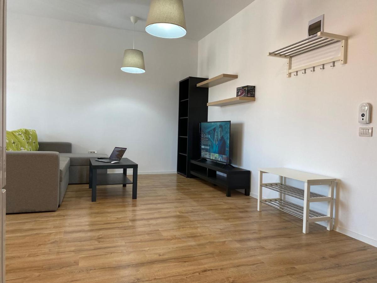 טימישוארה Glam Apartments Lipatti Near Iulius Mall And City Center מראה חיצוני תמונה