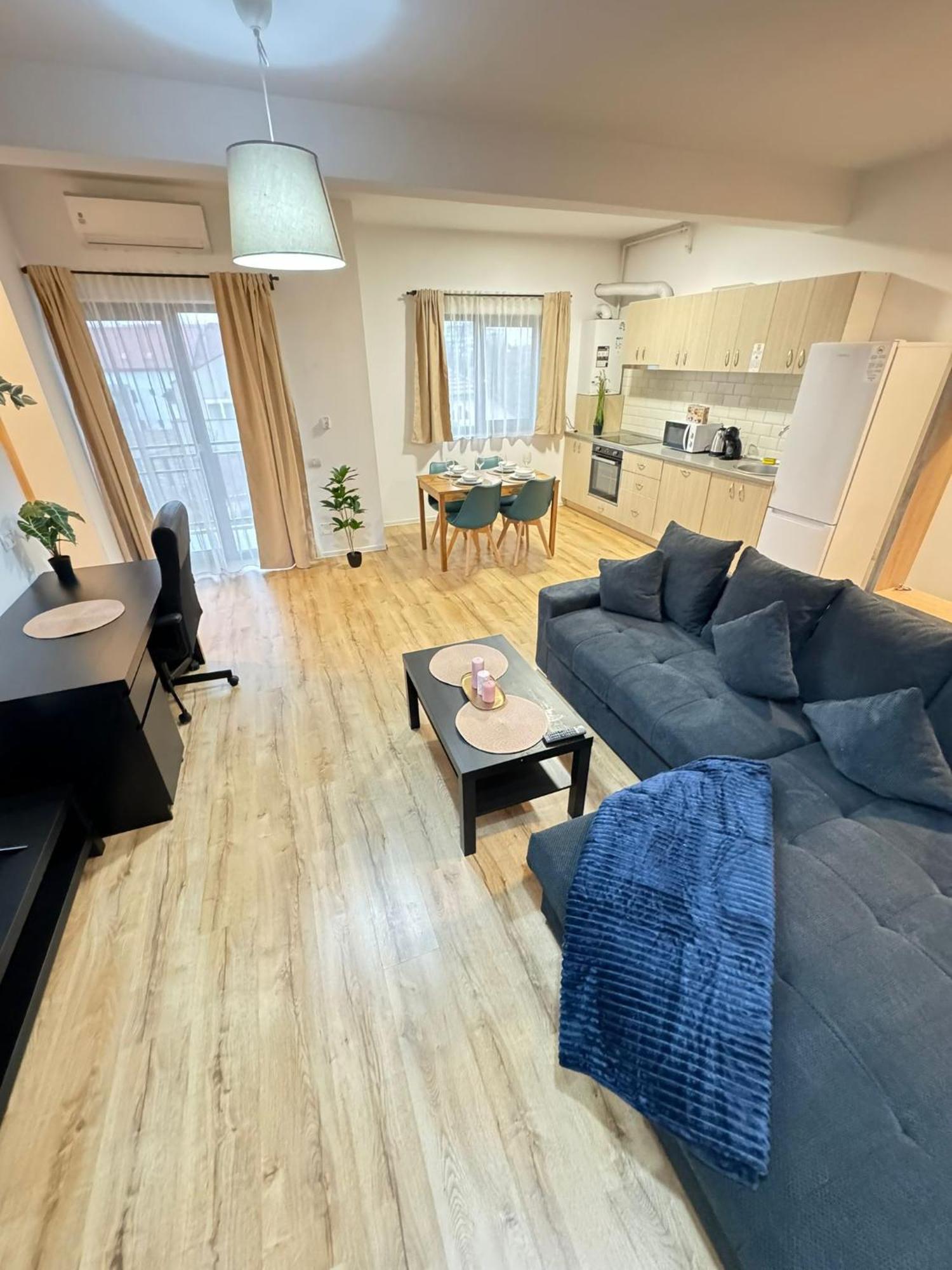 טימישוארה Glam Apartments Lipatti Near Iulius Mall And City Center מראה חיצוני תמונה